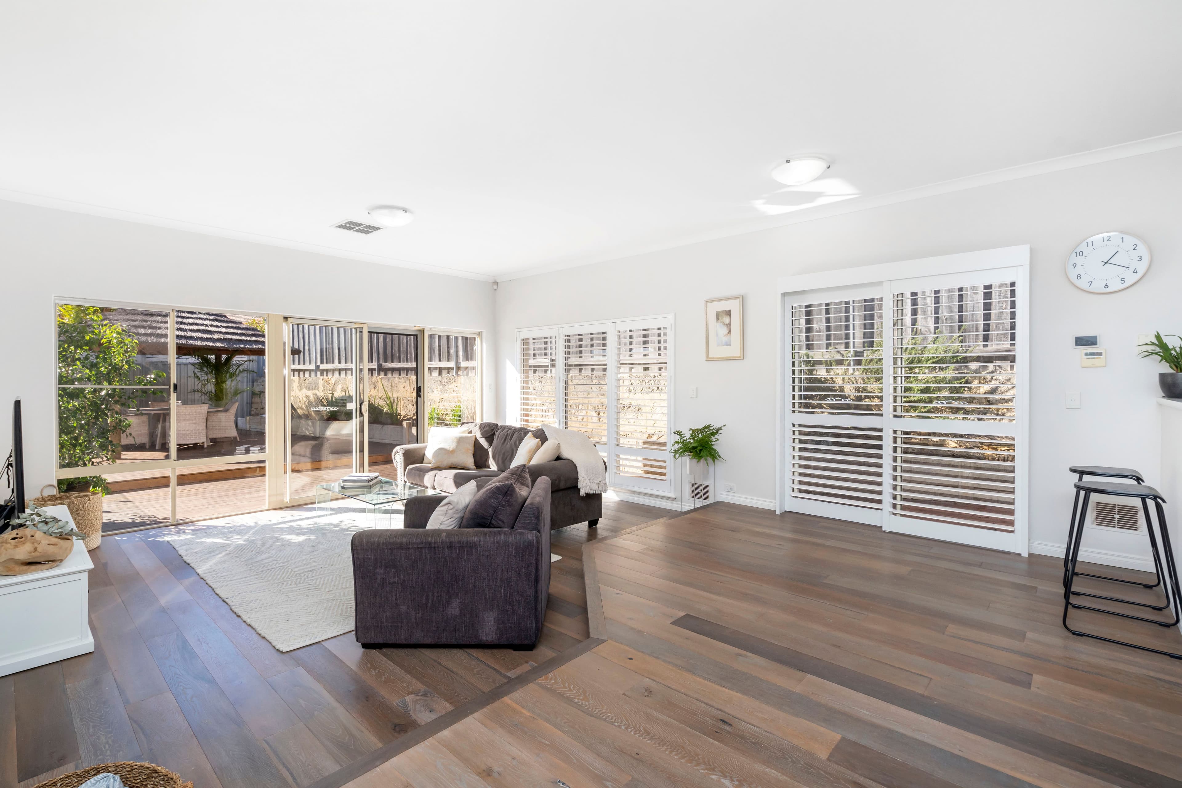 5 Rawley Gardens, Mount Claremont WA 6010, Mount Claremont - Thumbnail 4