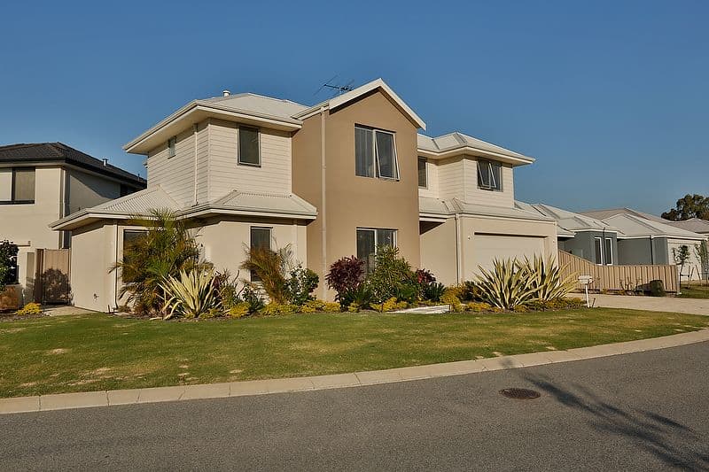 9 Prospector Loop, BASSENDEAN WA 6054, Bassendean - Image 1