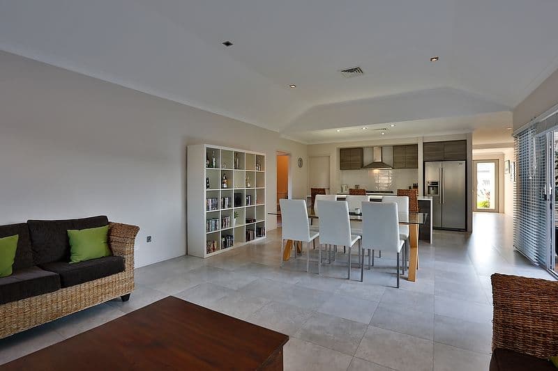 9 Prospector Loop, BASSENDEAN WA 6054, Bassendean - Thumbnail 6
