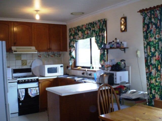 46 Hadley Street, SEAFORD VIC 3198, Seaford - Thumbnail 4
