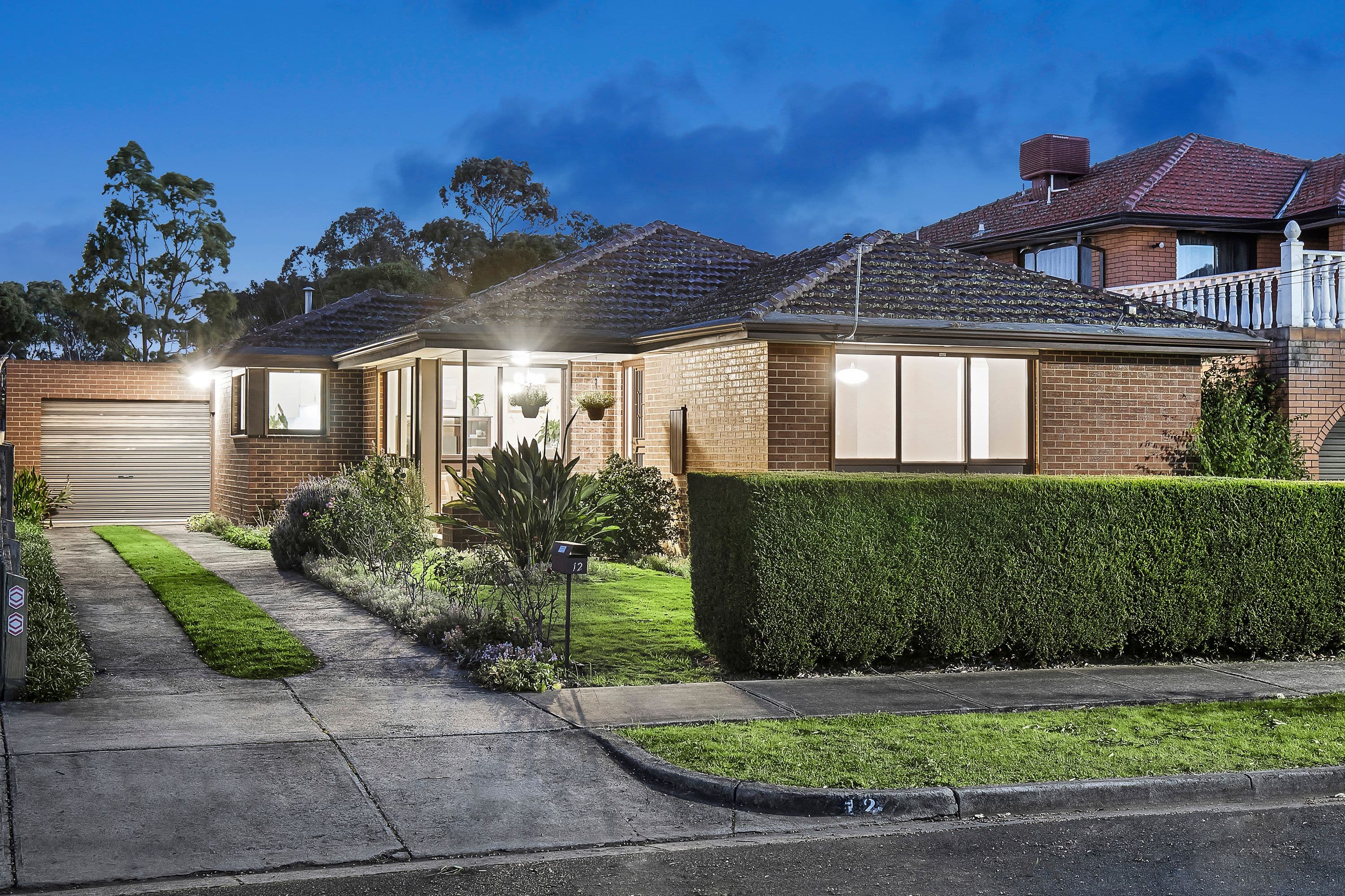 12 Cloverdale Close, Burwood East VIC 3151, Burwood East - Image 1