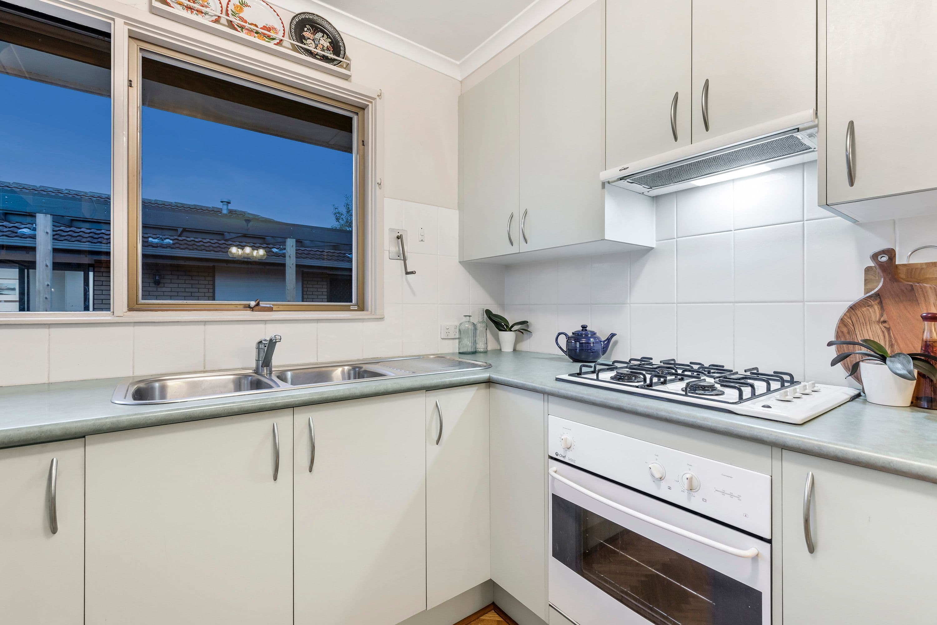 12 Cloverdale Close, Burwood East VIC 3151, Burwood East - Thumbnail 6