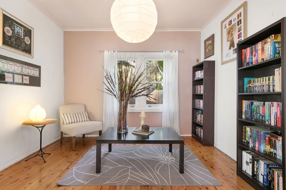 8 Campbell Avenue, Normanhurst - Thumbnail 6