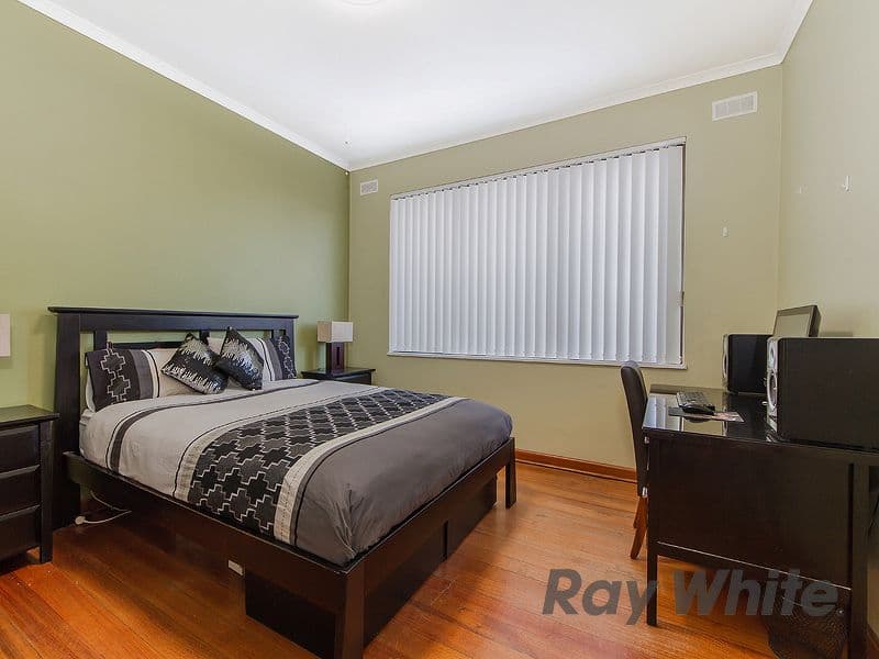 19 Erica Avenue, St Albans VIC 3021, St Albans - Thumbnail 6