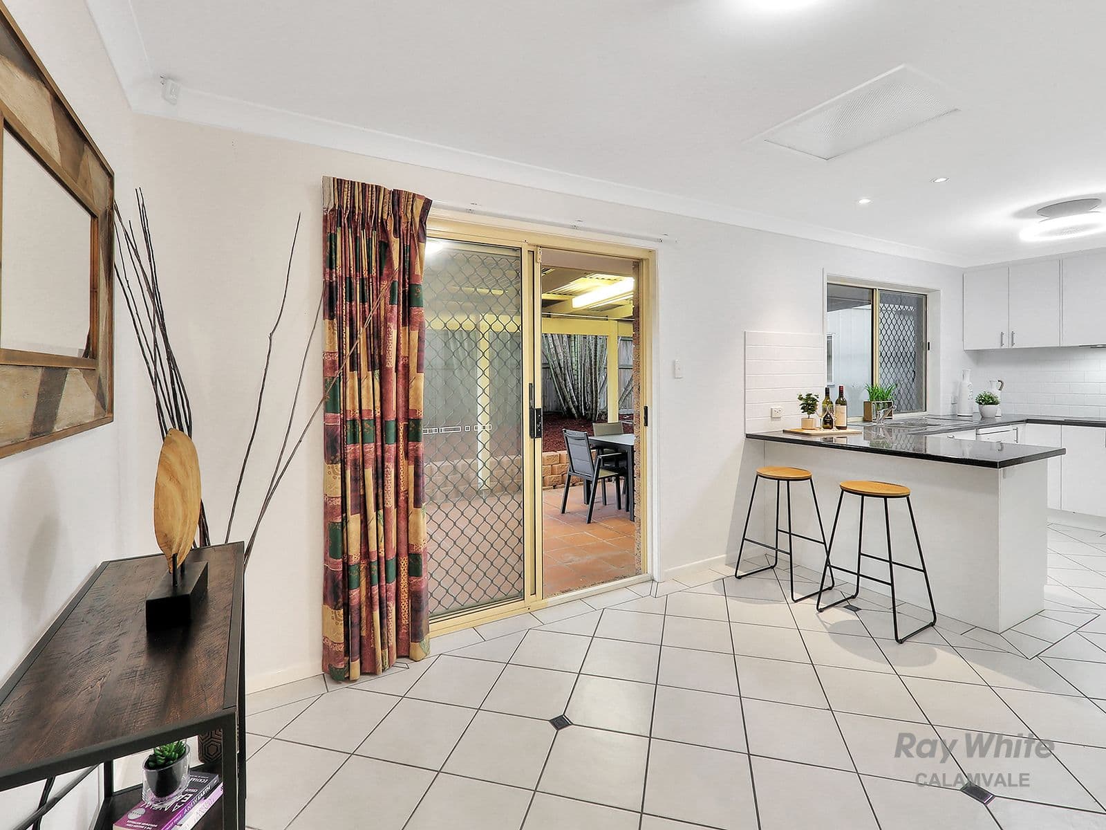26 Avondale Crescent, Parkinson QLD 4115, Parkinson - Thumbnail 5
