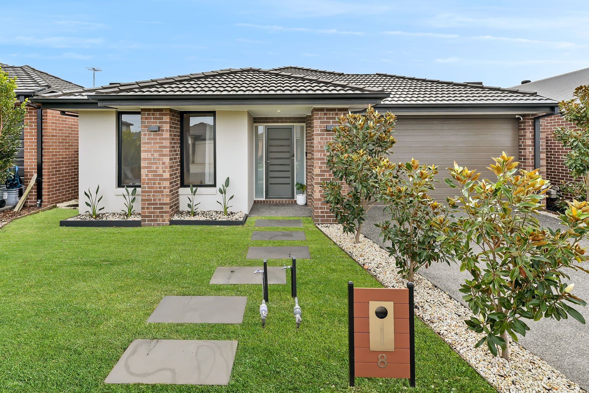 8 Alexine Street, Officer VIC 3809, Officer - Image 1
