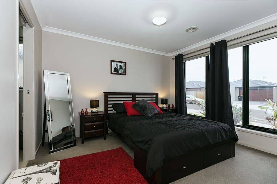 4 Shaheen Court, Melton West VIC 3337, Melton West - Thumbnail 6