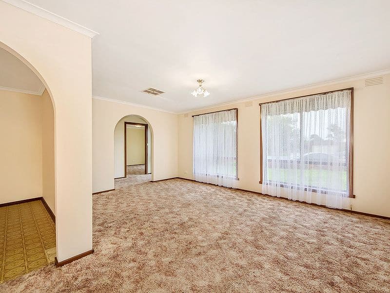 14 Maynard Place, KINGS PARK VIC 3021, Kings Park - Thumbnail 3