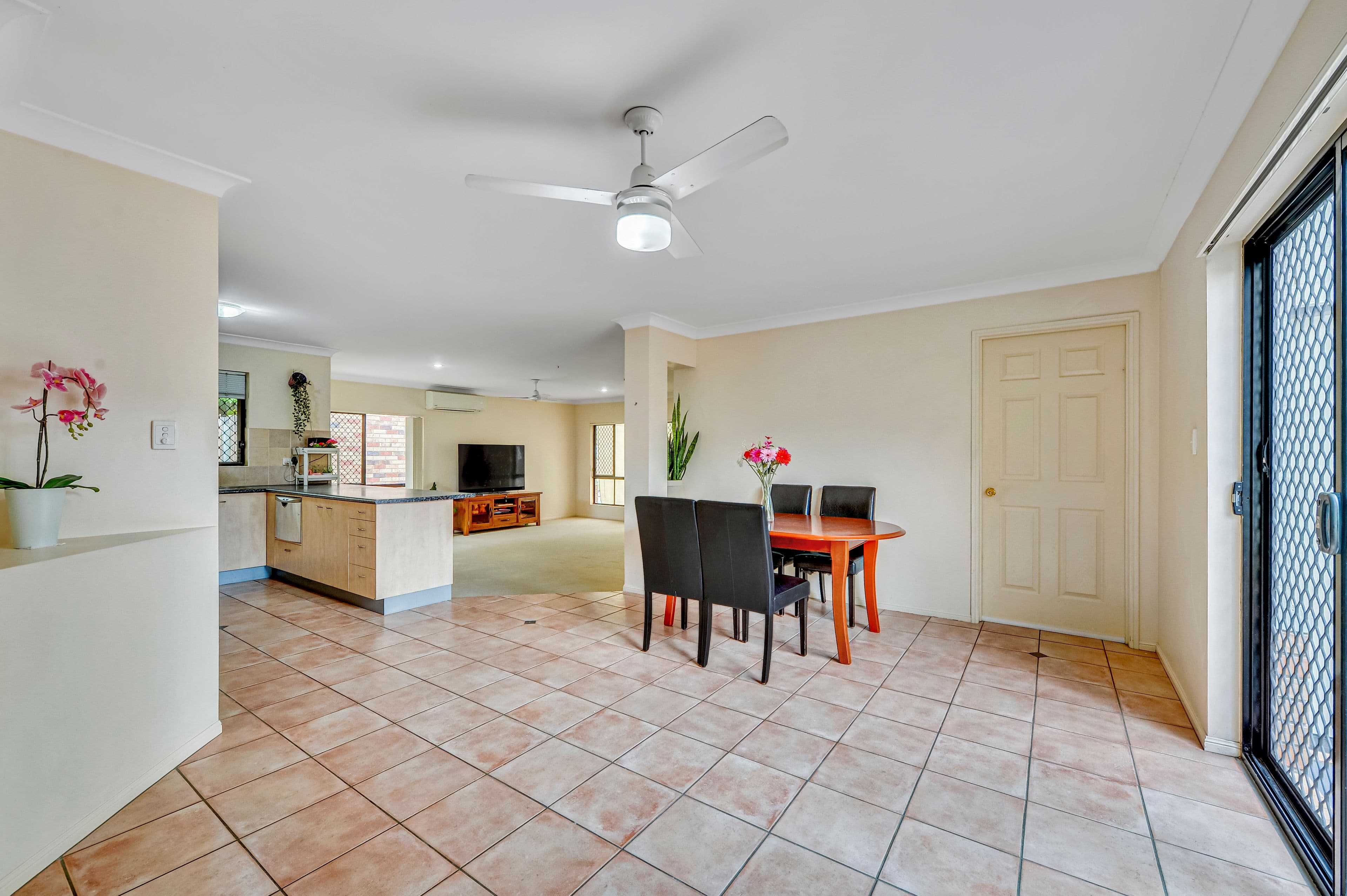 6 Merganser Place, Forest Lake QLD 4078, Forest Lake - Thumbnail 7