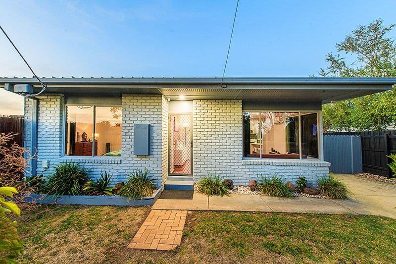 2 Gordon Street, Cranbourne VIC 3977, Cranbourne - Thumbnail 4