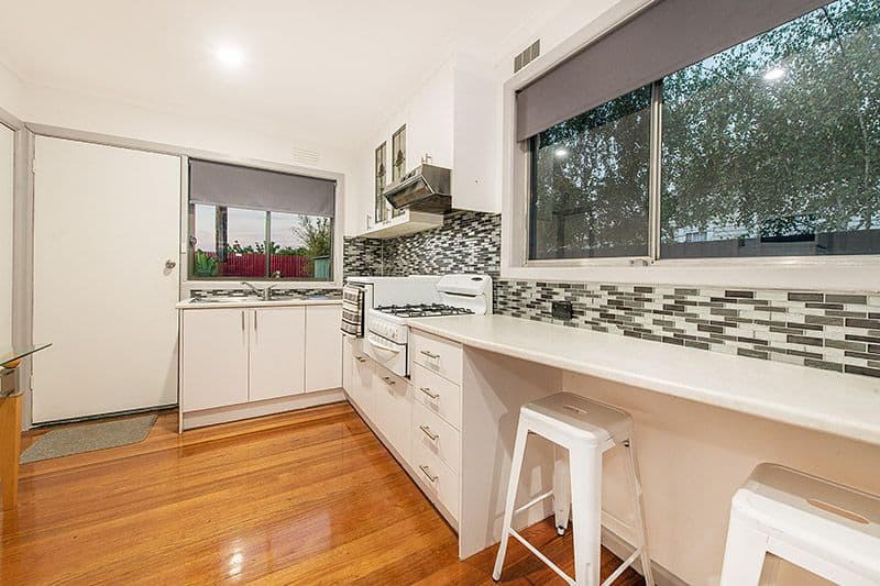 2 Gordon Street, Cranbourne VIC 3977, Cranbourne - Thumbnail 5