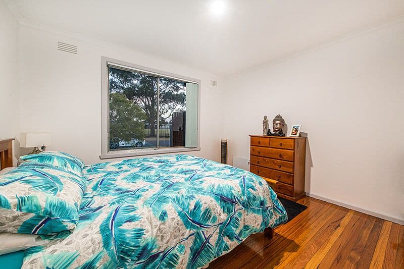 2 Gordon Street, Cranbourne VIC 3977, Cranbourne - Thumbnail 8