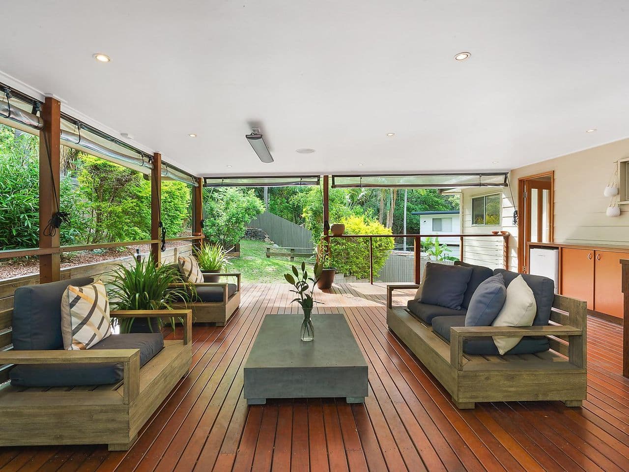 31 Yeerinbool Court, Arana Hills QLD 4054, Arana Hills - Thumbnail 2