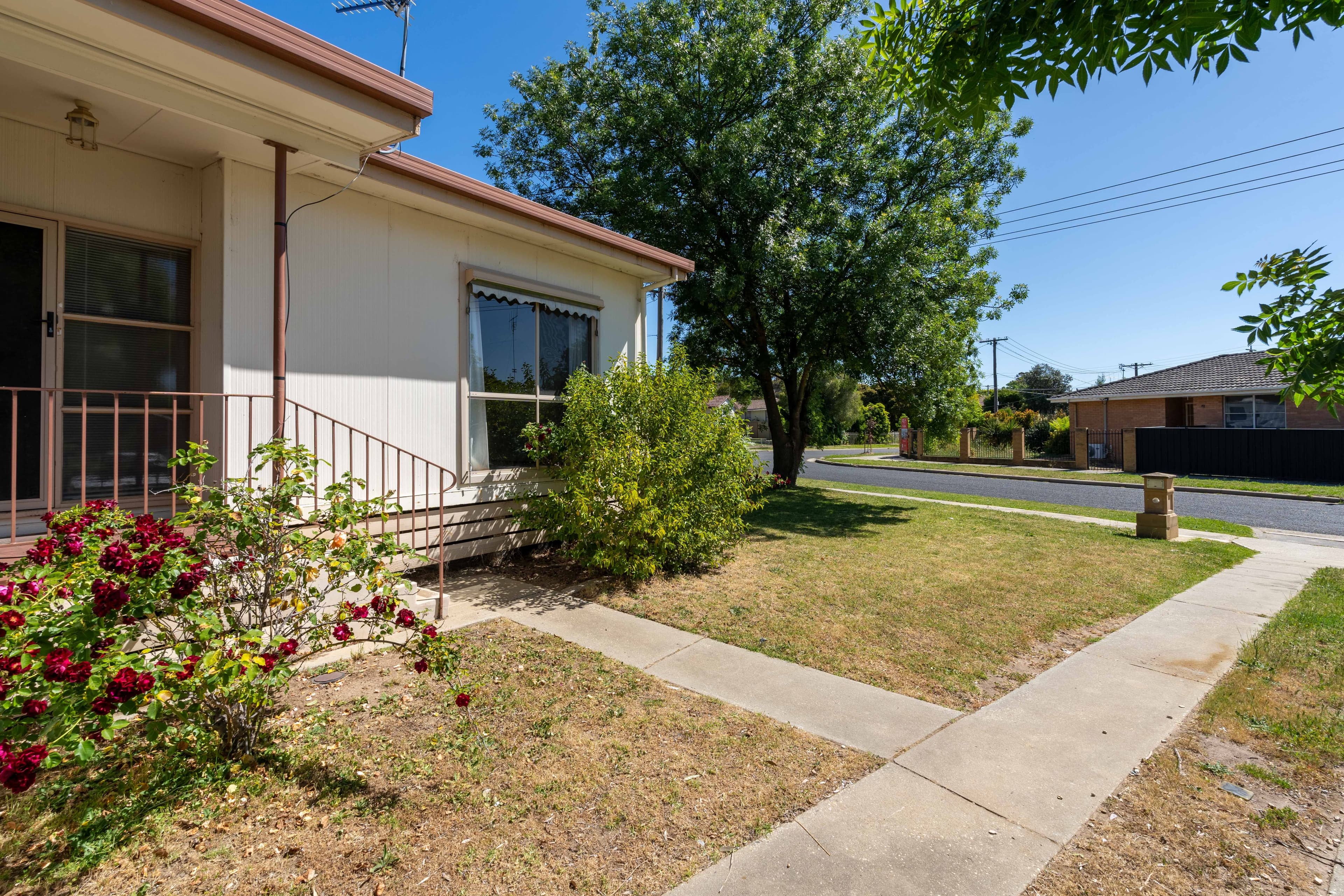 46 Martindale Crescent, Seymour VIC 3660, Seymour - Thumbnail 3