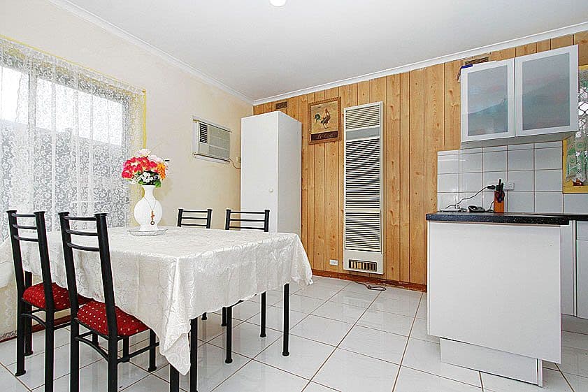 25 Kefford Avenue, LALOR VIC 3075, Lalor - Thumbnail 4