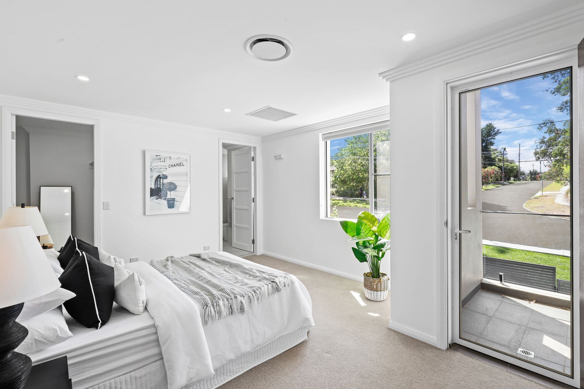 12 Willandra Street, Lane Cove NSW 2066, Lane Cove North - Thumbnail 8