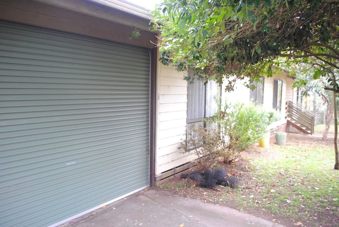 22 Wade Street, DROUIN VIC 3818, Drouin - Thumbnail 2