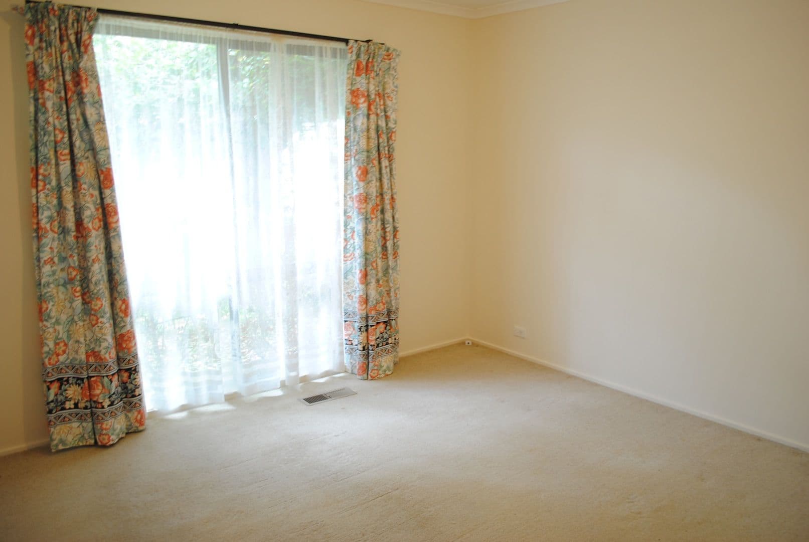 22 Wade Street, DROUIN VIC 3818, Drouin - Thumbnail 4