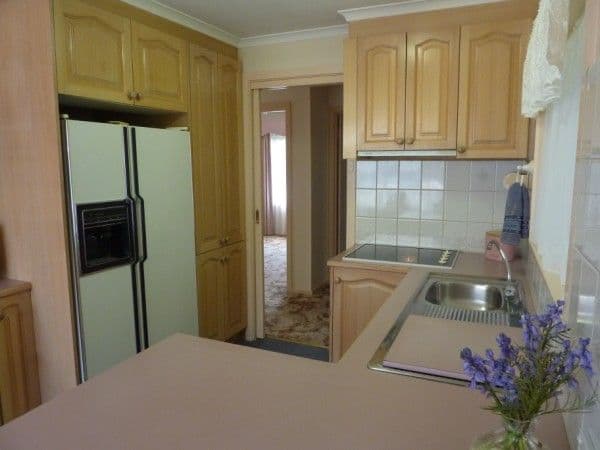 12 Mountain Crescent, MULGRAVE VIC 3170, Mulgrave - Thumbnail 6