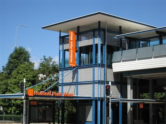 63 Marshall Road, HOLLAND PARK WEST QLD 4121, Holland Park West - Thumbnail 3