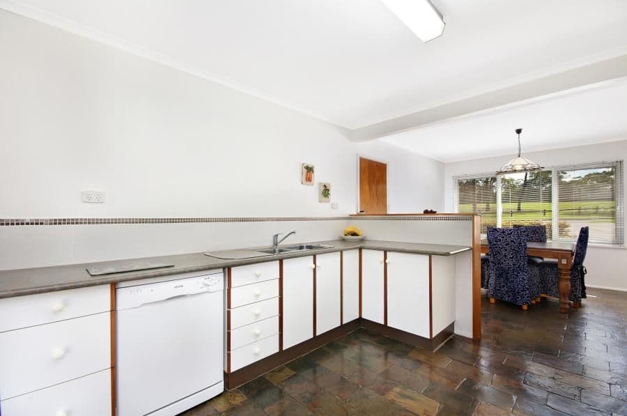 31 Dodson Crescent, WINSTON HILLS NSW 2153, Winston Hills - Thumbnail 5