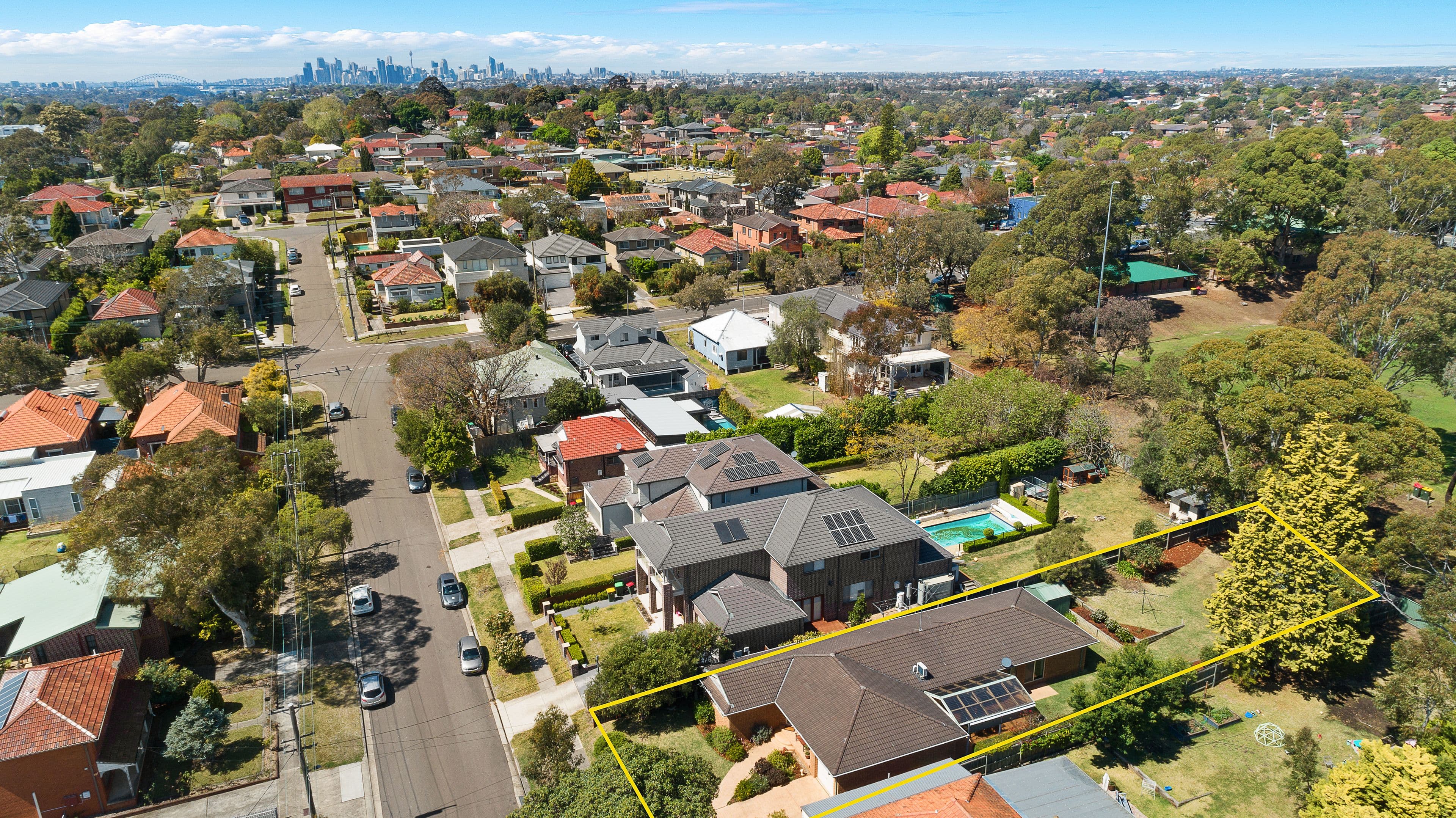 6 Oates Avenue, Gladesville - Image 1