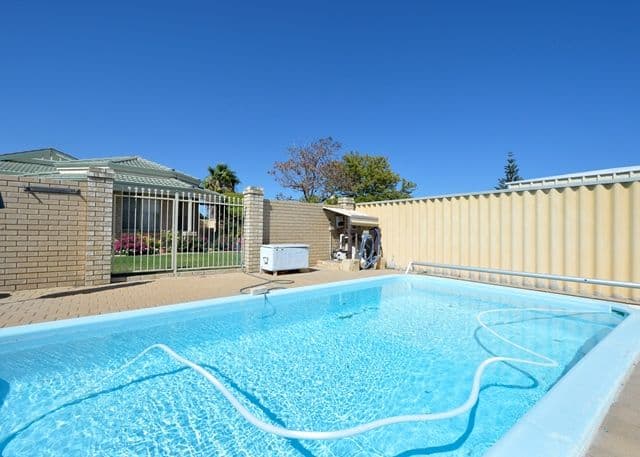 705 Safety Bay Road, WARNBRO WA 6169, Warnbro - Thumbnail 2