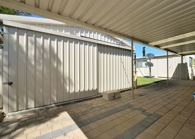 705 Safety Bay Road, WARNBRO WA 6169, Warnbro - Thumbnail 4