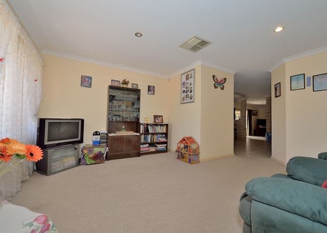 705 Safety Bay Road, WARNBRO WA 6169, Warnbro - Thumbnail 8
