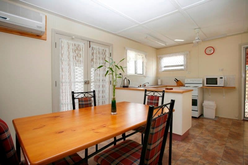 45B Hammett Street, CURRAJONG QLD 4812, Currajong - Thumbnail 3