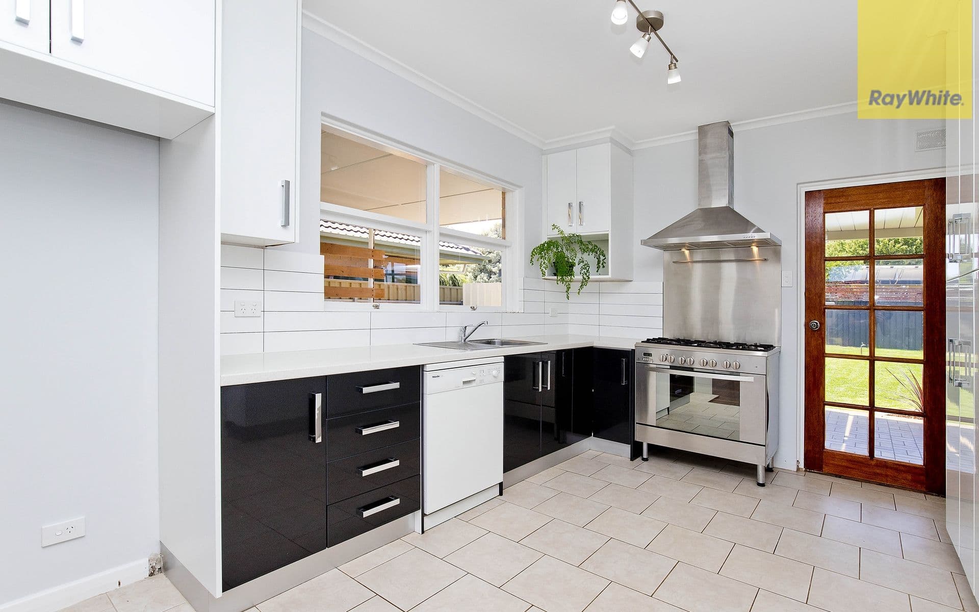 5 Louise Avenue, Fulham SA 5024, Fulham - Thumbnail 5