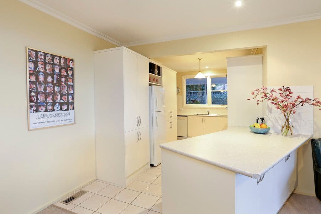 45 Reigate Road, Highton VIC 3216, Highton - Thumbnail 5