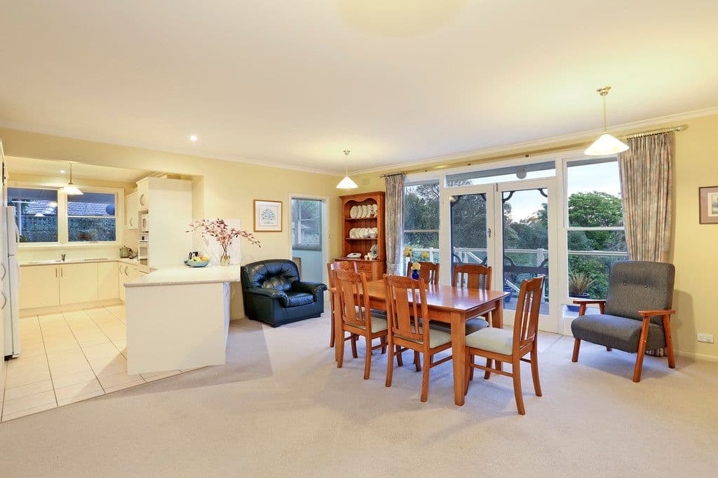 45 Reigate Road, Highton VIC 3216, Highton - Thumbnail 6