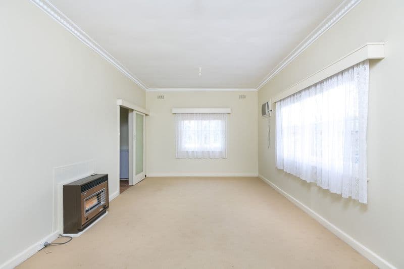 9 Hollow Street, Golden Square VIC 3555, Golden Square - Thumbnail 2