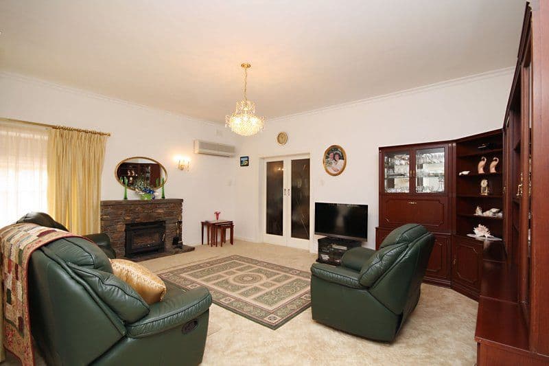 19 Burton Road, ATHELSTONE SA 5076, Athelstone - Thumbnail 3