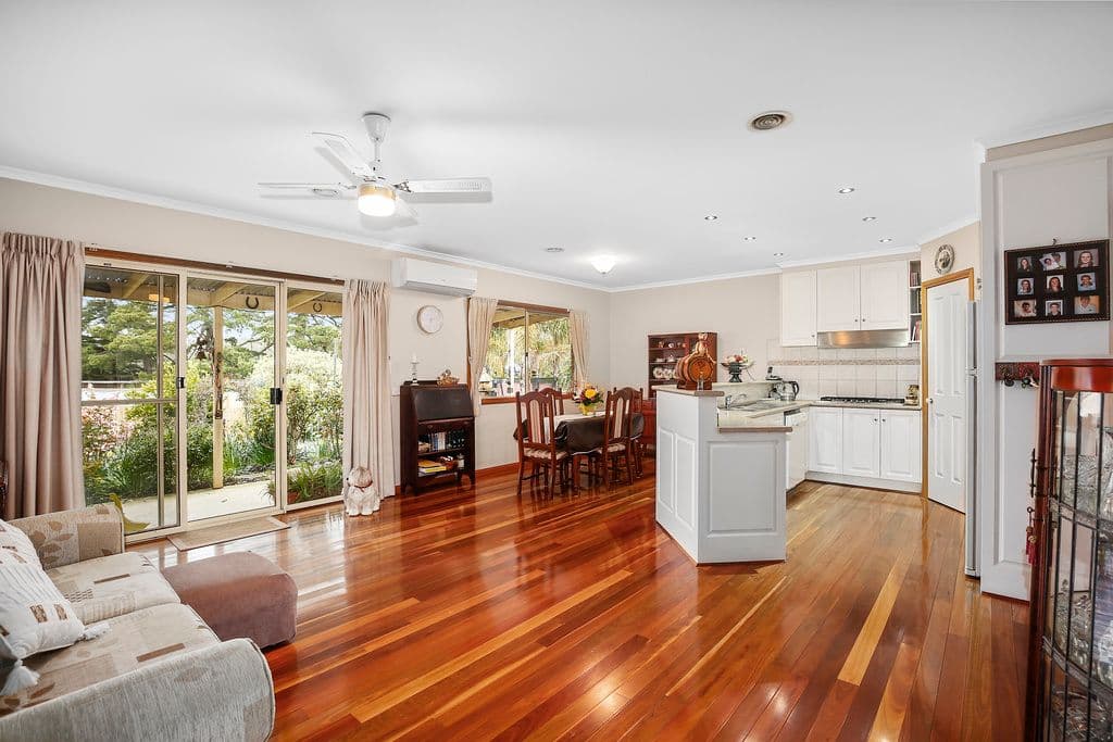 3 Michael Lane, MOUNT EVELYN VIC 3796, Mount Evelyn - Thumbnail 7