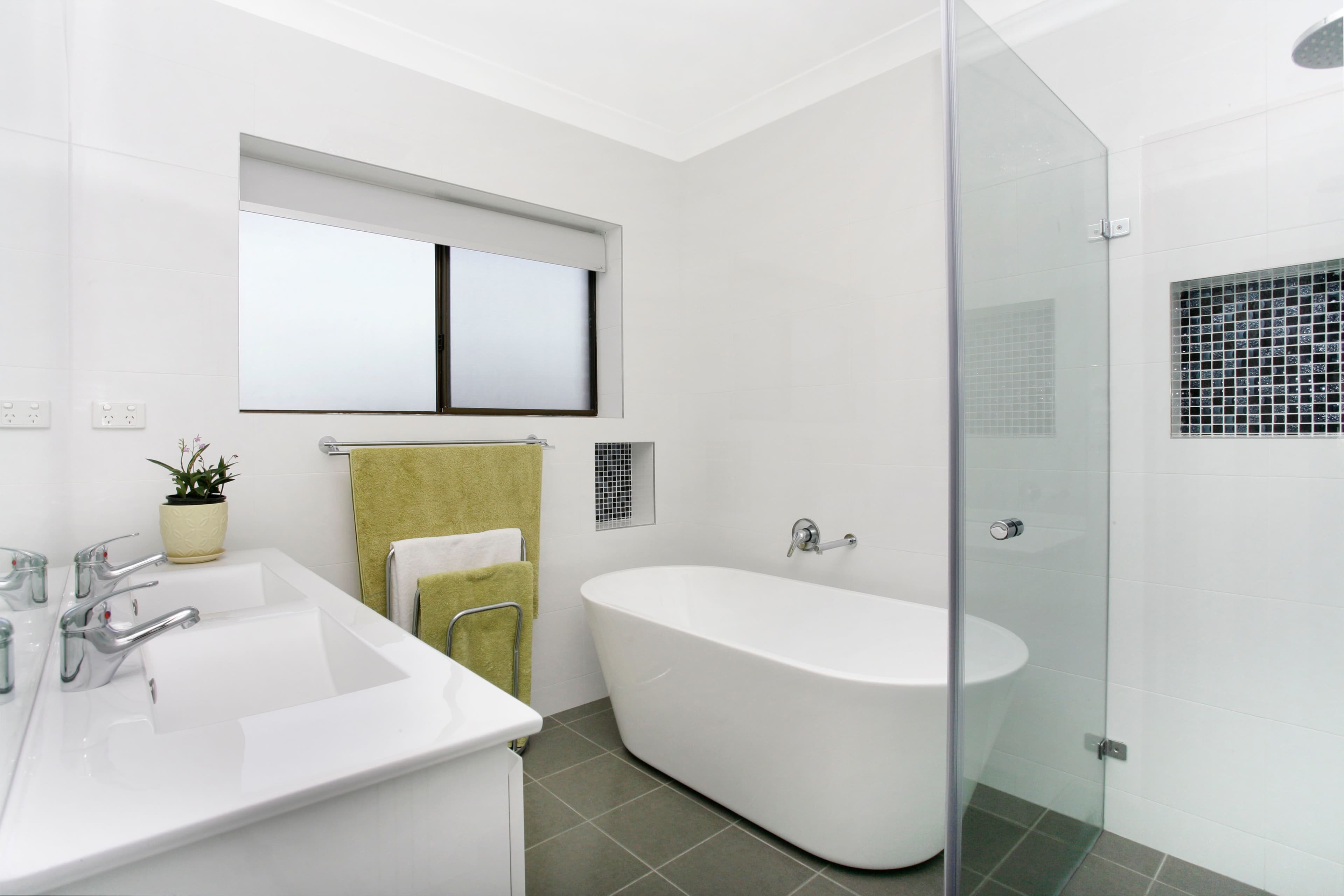 13 Hawthorn Street, St Johns Park - Thumbnail 5
