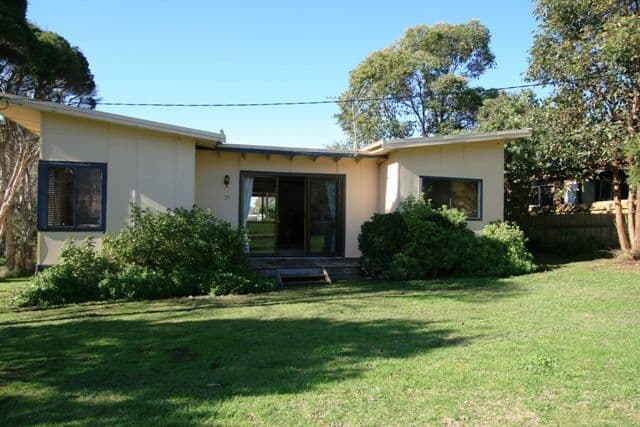 25 Raywood Avenue, COWES VIC 3922, Cowes - Image 1