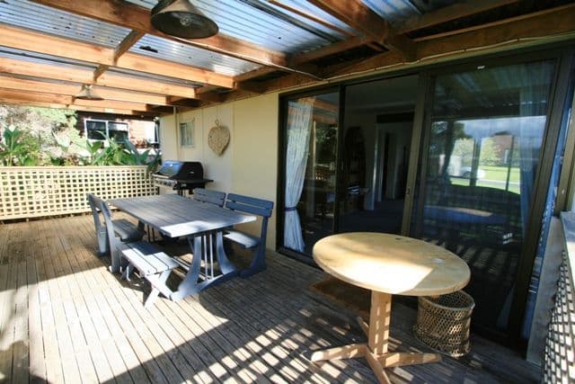 25 Raywood Avenue, COWES VIC 3922, Cowes - Thumbnail 3