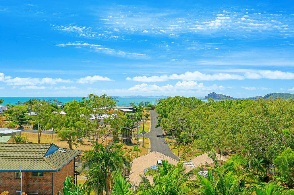 Unit 3, 203 Matthew Flinders Drive, Cooee Bay QLD 4703, Cooee Bay - Image 1