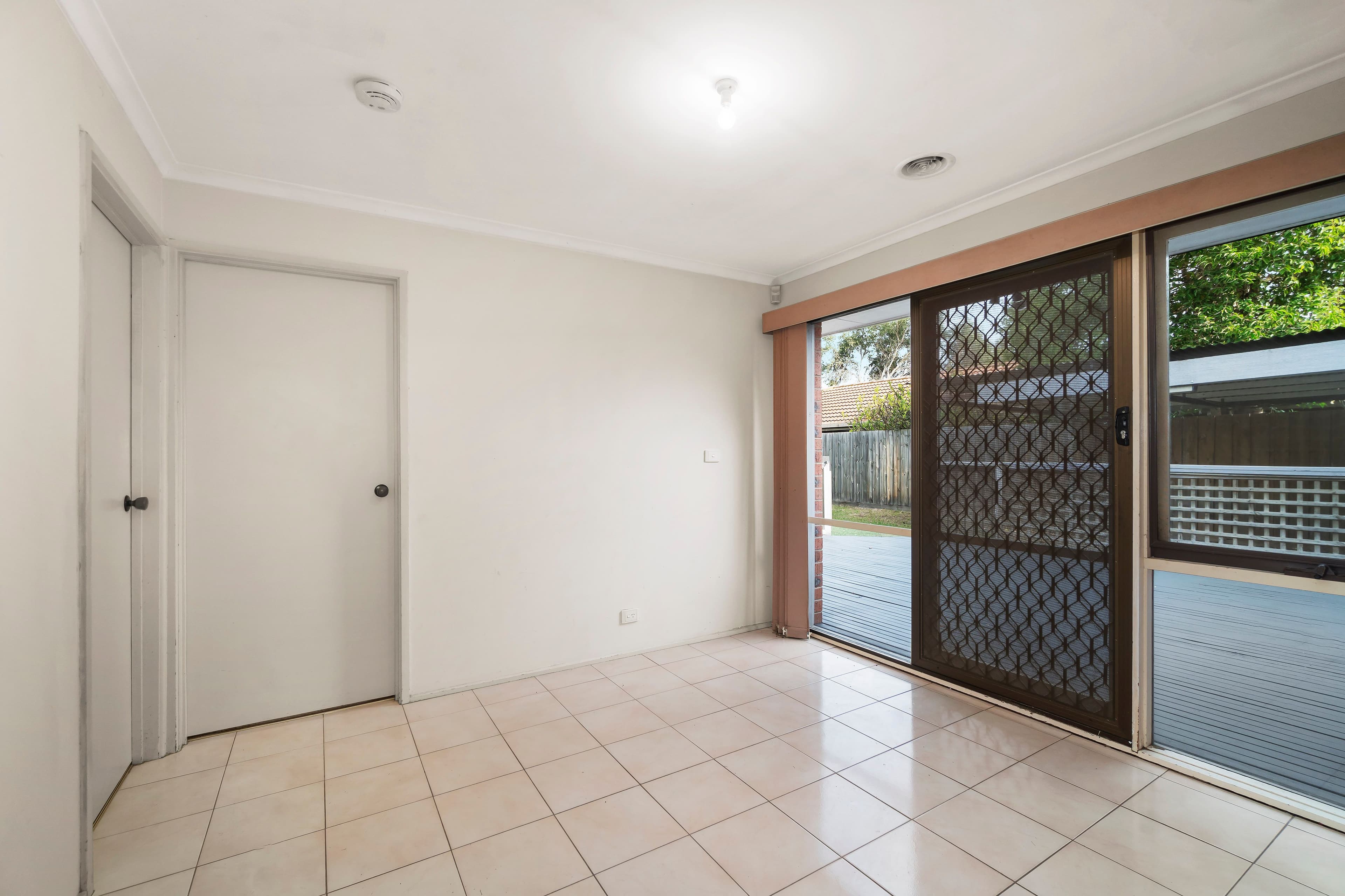 42 Kellaway Crescent, Mill Park VIC 3082, Mill Park - Thumbnail 4