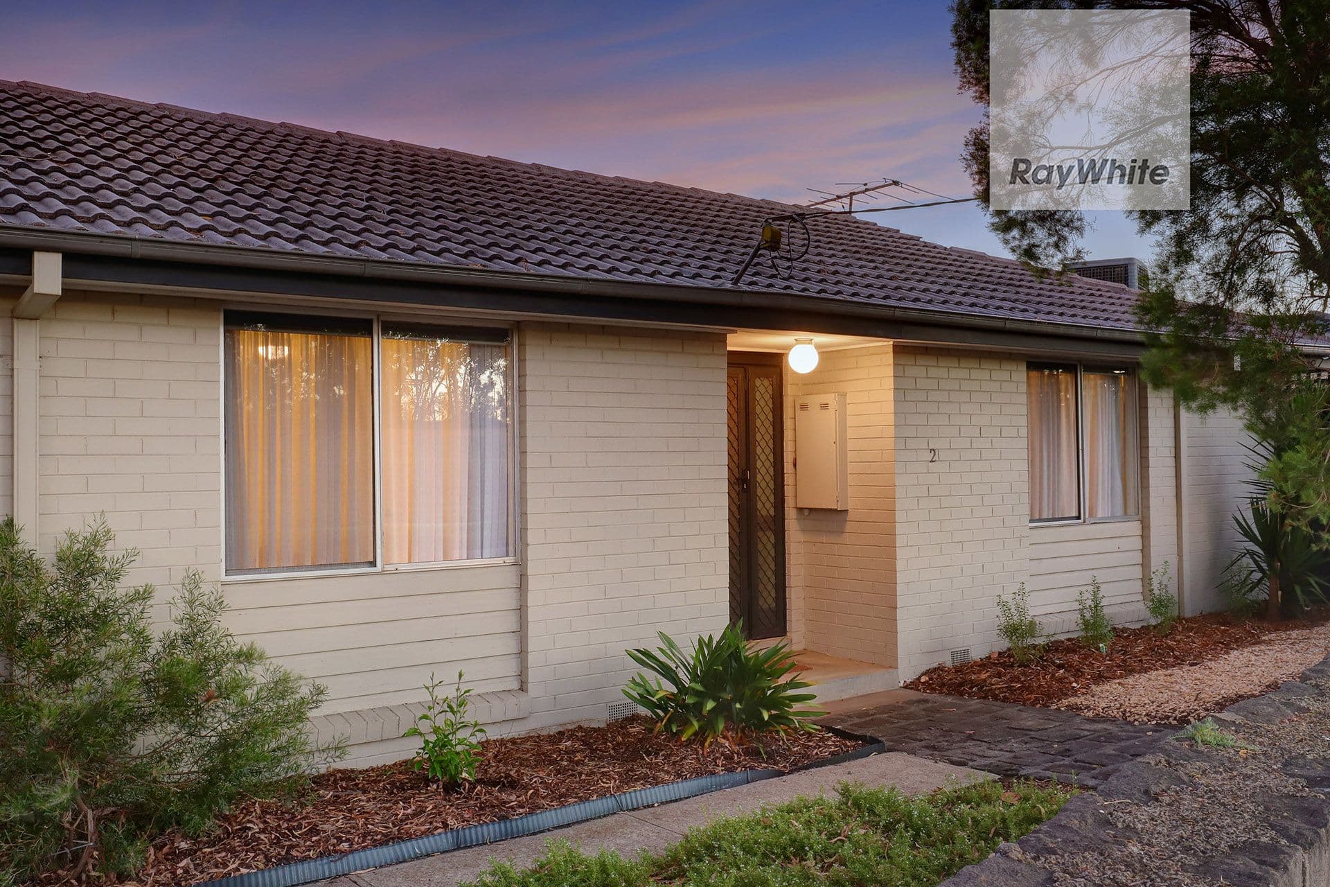 2 Alvie Court, Westmeadows VIC 3049, Westmeadows - Thumbnail 3