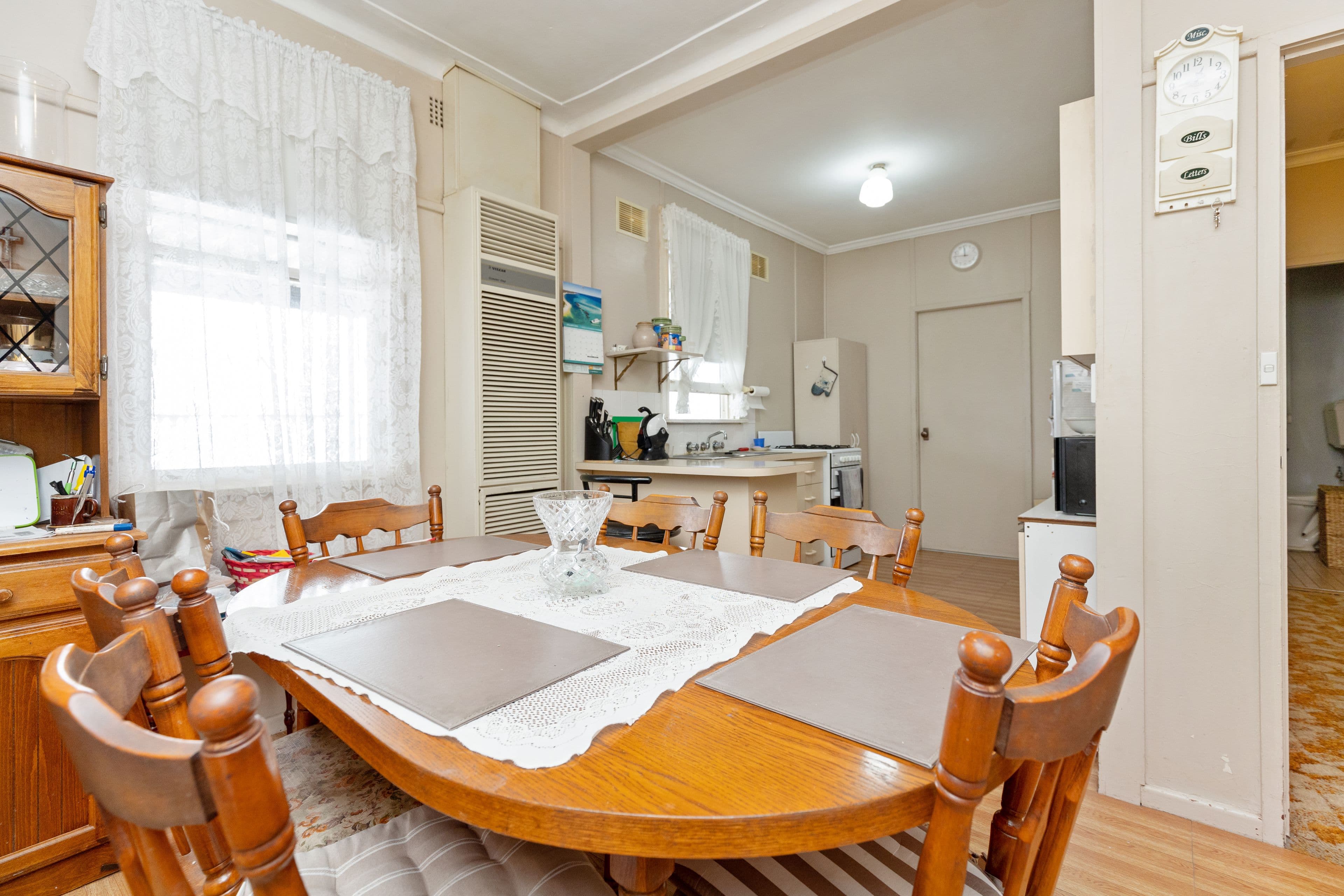 6 Castlereagh Avenue, Mount Austin NSW 2650, Mount Austin - Thumbnail 4