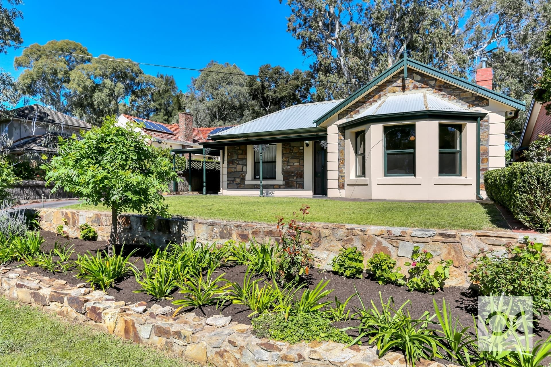 8 Wahroonga Avenue, Wattle Park - Image 1
