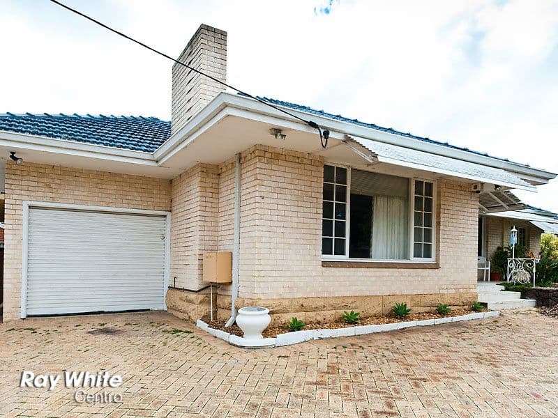 43 Oceanic Drive, FLOREAT WA 6014, Floreat - Thumbnail 2