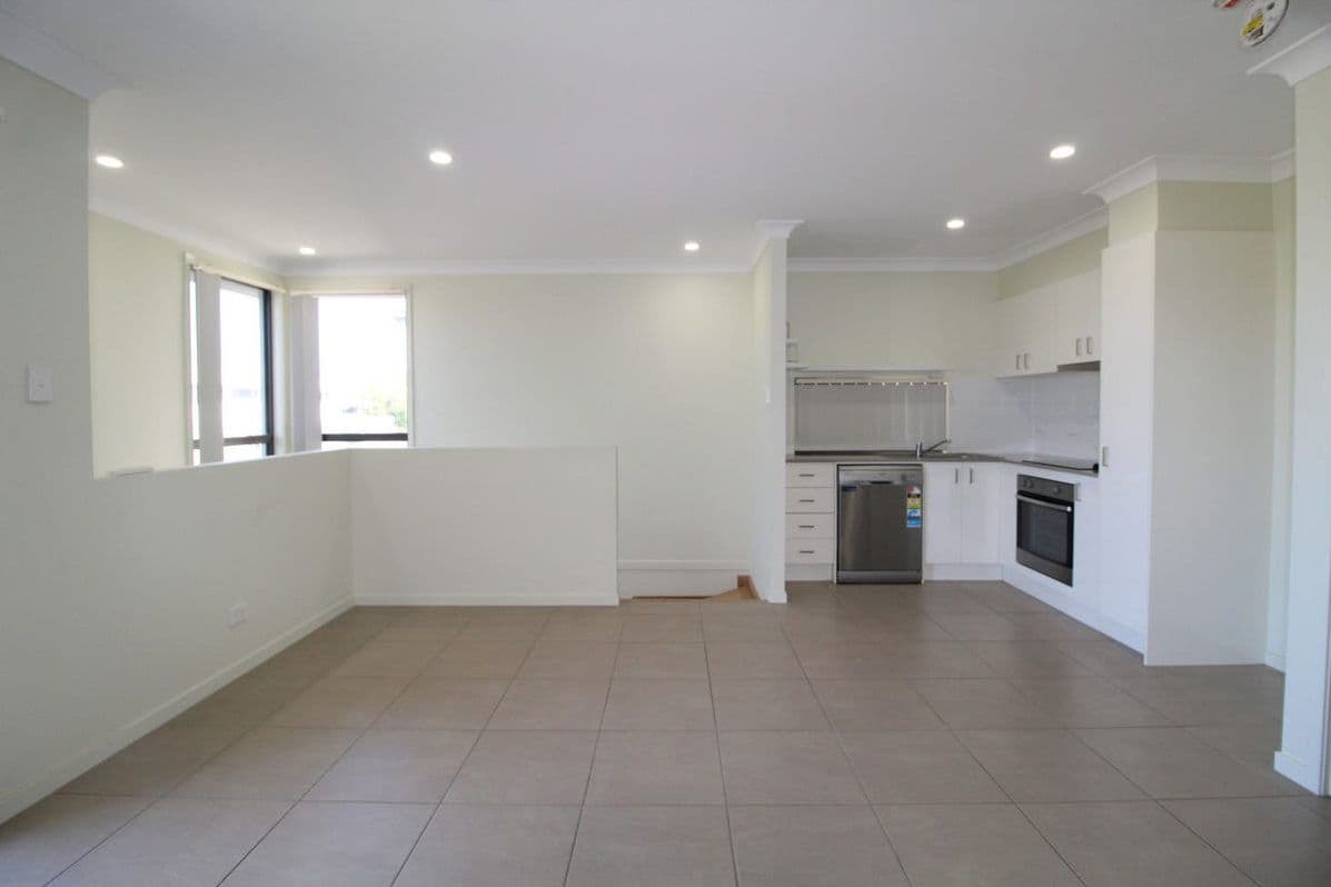 38 Hillsborough Place, Pimpama QLD 4209, Pimpama - Thumbnail 4