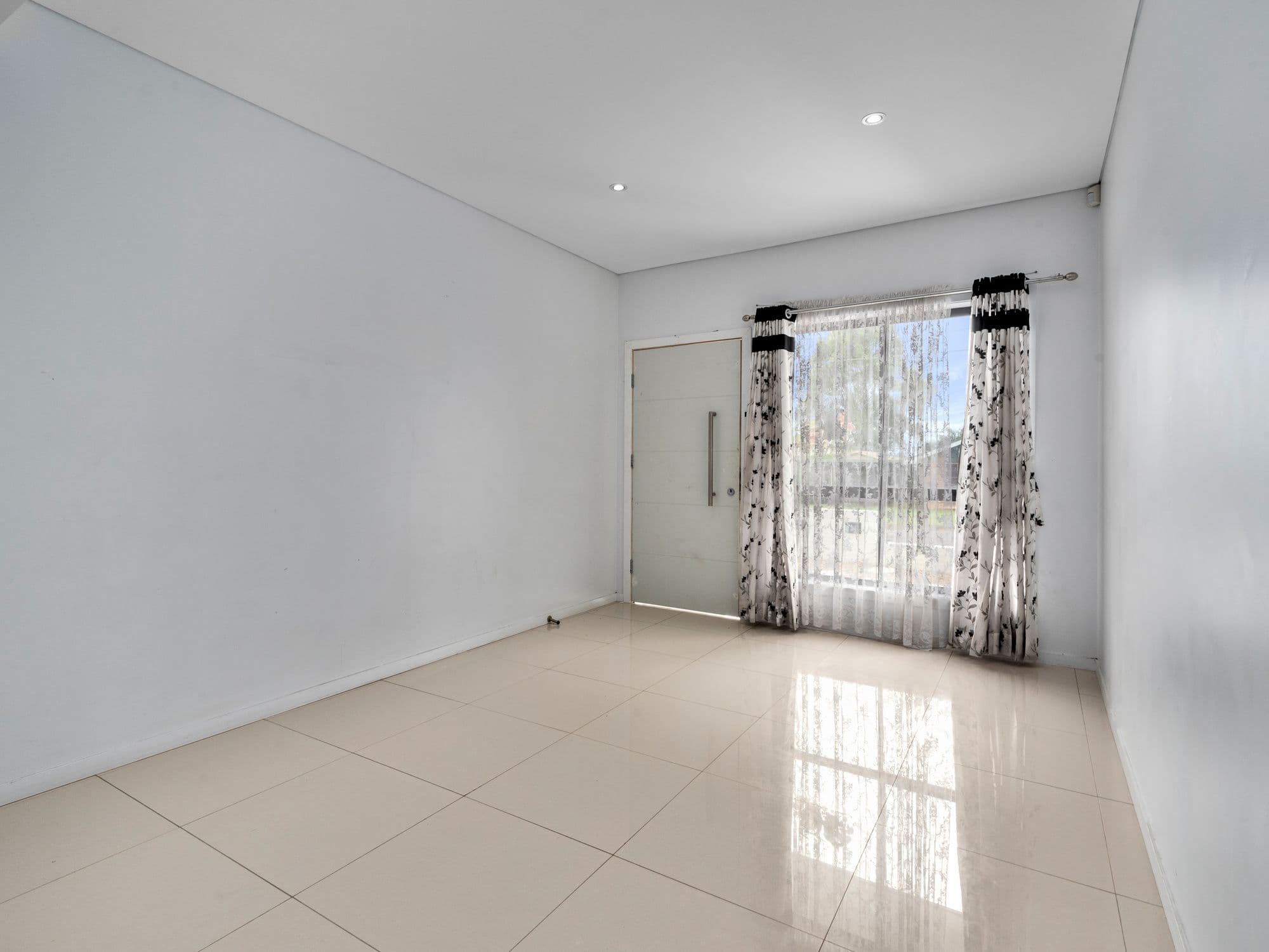 2/74 Muscio Street, Colyton NSW 2760, Colyton - Thumbnail 2