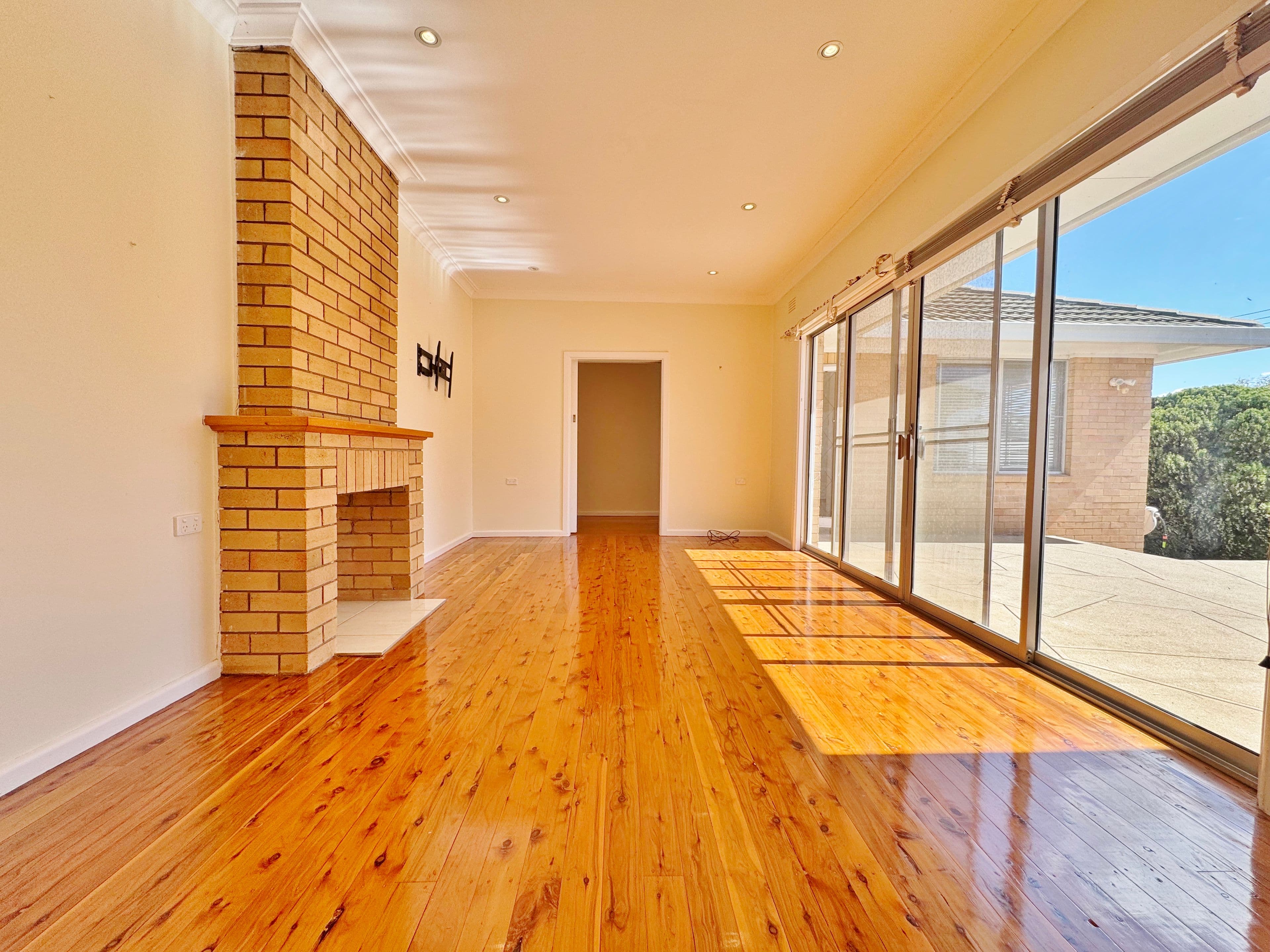 30 Miro Street, Young NSW 2594, Young - Thumbnail 7