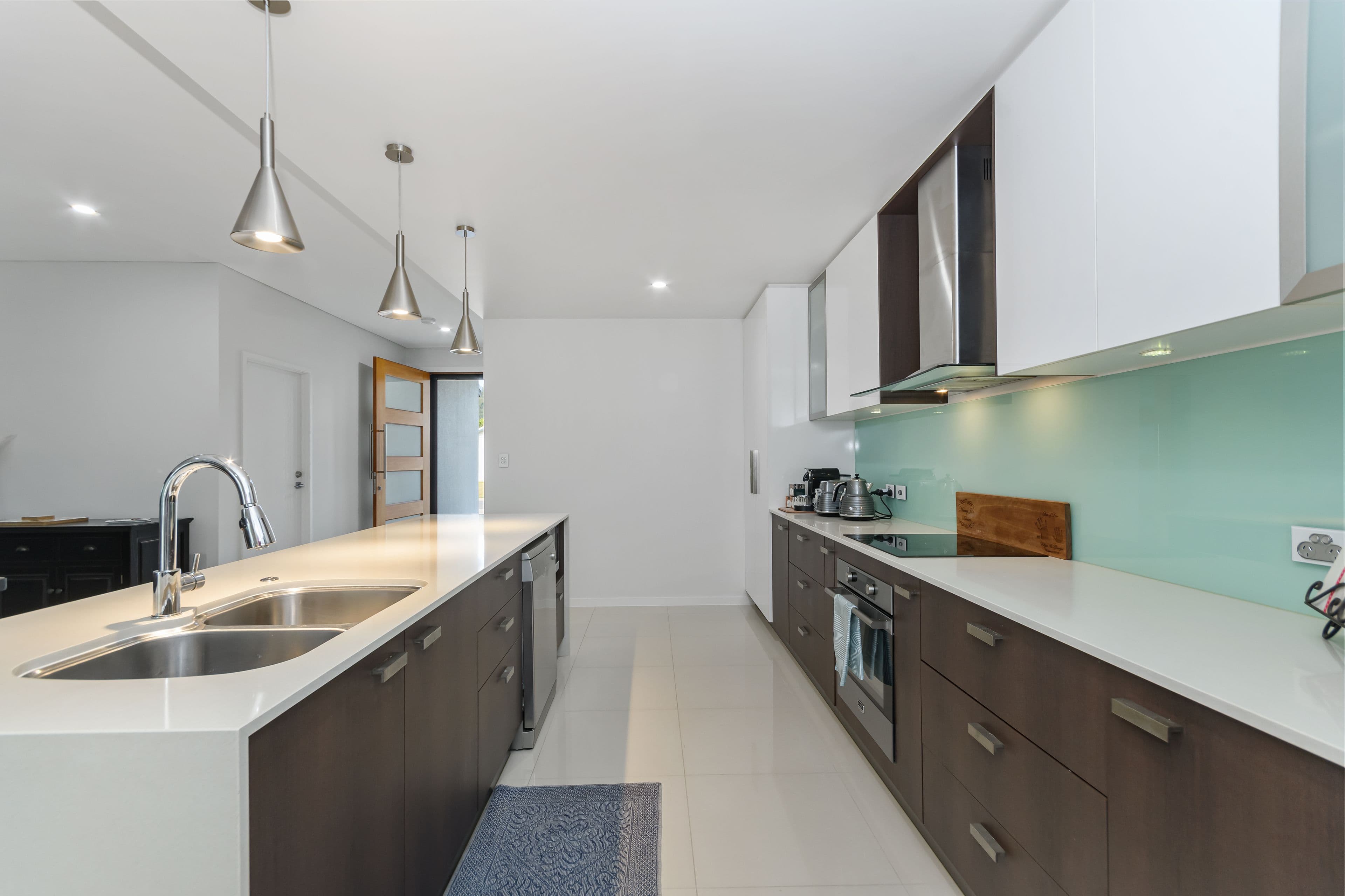 13 Browning Street, Mount Louisa QLD 4814, Mount Louisa - Thumbnail 2
