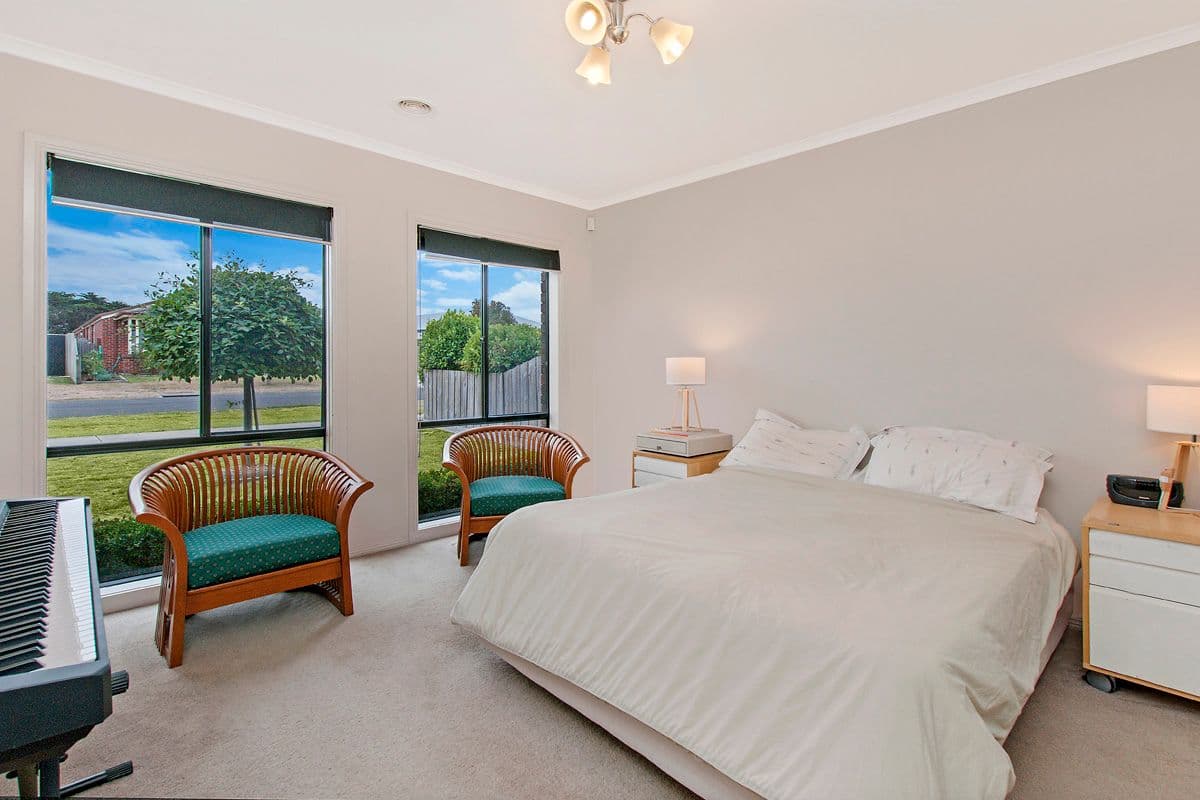 14 Huntingfield Drive, Warrnambool VIC 3280, Warrnambool - Thumbnail 4